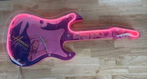 Disney Hannah Montana 2008 Neón Guitarra Reloj Iluminado Difícil de Encontrar Raro - Imagen 1 de 10