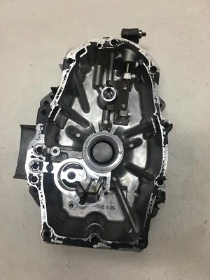 49015-7064 KAWASAKI ENGINE CRANKCASE COVER SUMP - Image 1 of 4