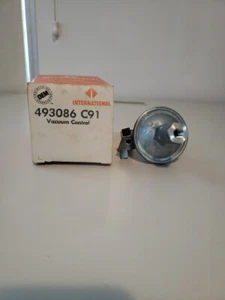 NOS-493086C91 Prestolite Distributor Vacuum - Picture 1 of 5