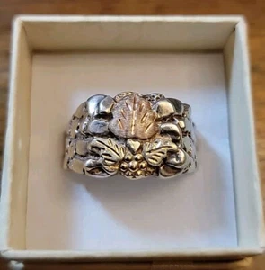 Anillo de oro Rushmore Black Hills 925 pepita con detalles de hoja de uva amarilla rosa de 12 k - Imagen 1 de 13