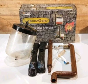 Paper Magic Group LaboraGory In My Veins Halloween IV Tropf Getränkespender Deko - Bild 1 von 18