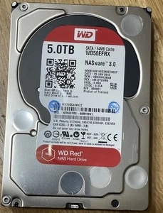 UNIDAD DE DISCO DURO Western Digital WD de 5 TB roja, interna de 5400 rpm, 3,5" (WD50EFRX) - Imagen 1 de 2