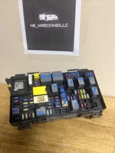 68263897AA JEEP WRANGLER TIPM TOTALLY INTEGRATED POWER MODULE - Picture 1 of 5