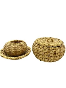 NATIVE AMERICAN INDIAN PAPGO BEARGRASS YUCCA DECORATIVE LIDDED BASKETS LOT OF 2 - Picture 1 of 11