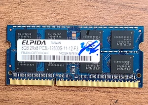 GENUINE ELPIDA 8GB 2Rx8 PC3L-12800S DDR3 MEMORY RAM EBJ81UG8EFU0-GN-F 693374-001 - Picture 1 of 2