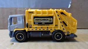 2023 MATCHBOX GARBAGE KING CONSTRUCTION ORANGE & Gray DIECAST TRASH TRUCK - Picture 1 of 6