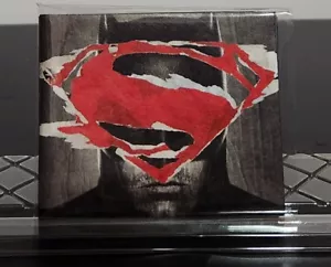 Batman VS Superman Tyvek Paper Wallet - Picture 1 of 2