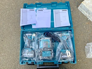 Makita DLX2221ST 18V Brushless Twin Pack Drill Driver Batteries Charger & case - Picture 1 of 12