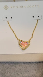 Kendra Scott Ari Herz dichroitisches Glas 14k Herz Halskette Neu mit Etikett $ 48 Staubbeutel - Bild 1 von 3