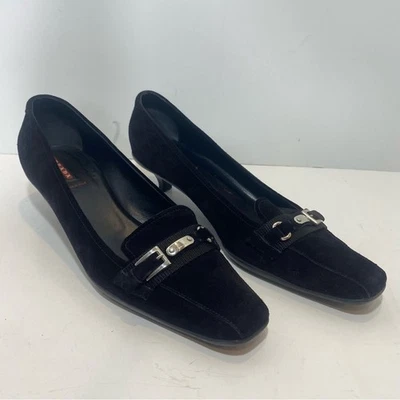 Tacones Prada Maria Y2K Vibrage Kitten en gamuza negra plateados herrajes talla 11 M Foto 1 de 4