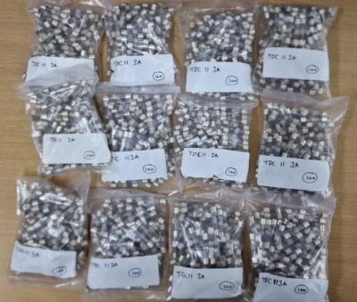 COOPER BUSSMAN pack of 100 x Fuse 3a 32mm (1.25") TDC11 3A 250v Antisurge Slow Blow