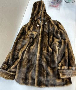 PAMELA MCCOY COLLECTION BROWN FAUX HOODED FUZZY COAT SIZE L - Picture 1 of 7