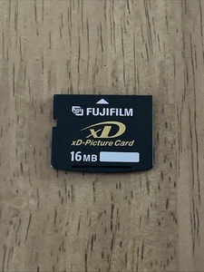 Fujifilm xD Picture Card 16MB Camera Memory Card (Fits Olympus) - Picture 1 of 2