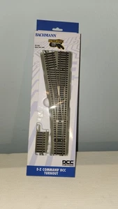 Bachmann HO Scale EZ Command DDC Turnout #5 Left - Picture 1 of 1