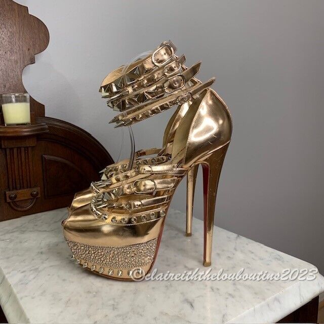 new CHRISTIAN LOUBOUTIN Goldoscrap nude spike stud T-strap pointed pump  EU38.5 at 1stDibs