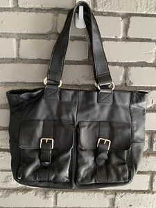 Gap Black Leather Vintage 90’s Medium Shoulder Bag Purse Front Messenger Pockets - Picture 1 of 9