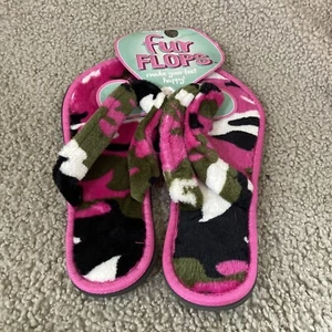 NEW - "Fur Flops" House Slippers Flip Flops - Pink Camo Size 7/8 - Picture 1 of 3