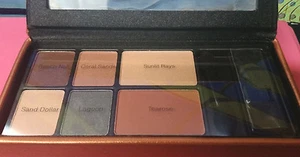 Elizabeth Arden 4 Eye Shadow Cheekcolor Highlighter Kit Tearose Sunlit Lagoon - Picture 1 of 2