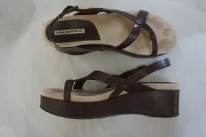Via Spiga Brown Leather Platform sz 10 Sandal Style V Erro Chocolate Leat Shoes - Picture 1 of 12