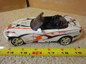 Raro! Modellino auto pressofuso Honda S2000 VTEC scala 1/24 convertibile street racer. - Foto 1 di 9