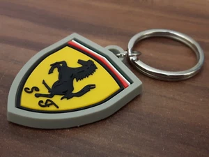 Portachiavi FERRARI In Gomma - Testarossa California 458 488 356 308 348 Mondial - Foto 1 di 3