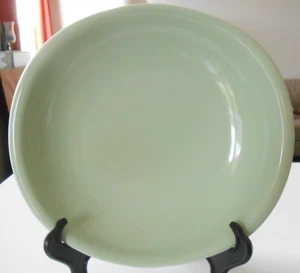 Russel Wright Iroquois Casual China 8 3/8" ciotola gomma ciotola piatto VERDE LATTUGA - Foto 1 di 7