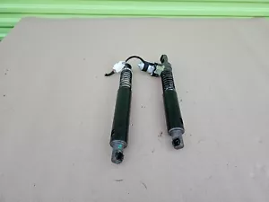 Juego de amortiguadores traseros izquierdo y derecho ACURA RDX A-SPEC 19-23 OEM - Imagen 1 de 5