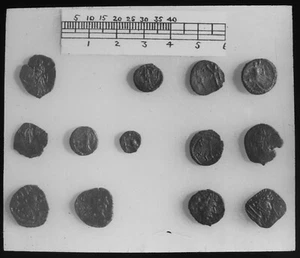 RICHBOROUGH RADIATE COIN HOARD NO2 KENT 1931 Magic Lantern Slide VINTAGE PHOTO - Picture 1 of 4