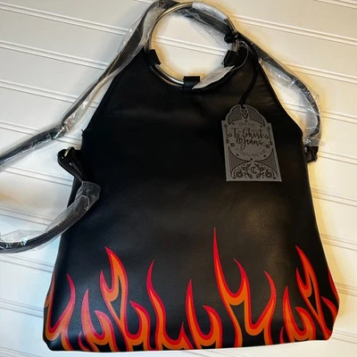 NWT T-Shirt & Jeans Black Flame Faux Leather Ring Crossbody Handbag - Imagem 1 de 4