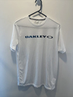 Camisa Oakley Para Hombre Pequeña Blanca Calce Regular Mezcla de Algodón Cuello Redondo Manga Corta Foto 1 de 4