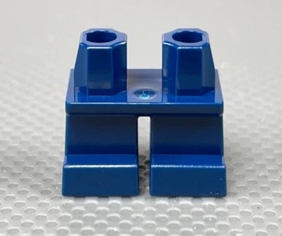 LEGO Minifigura Piernas Cortas - Azul Oscuro - 41879 Niño Niño Minifigura Pantalones Foto 1 de 4