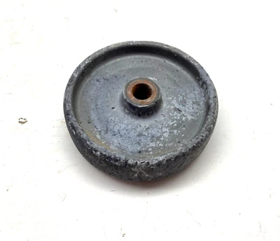 Roda de plataforma de cortador John Deere 68 34" AM33718 - Imagem 1 de 4