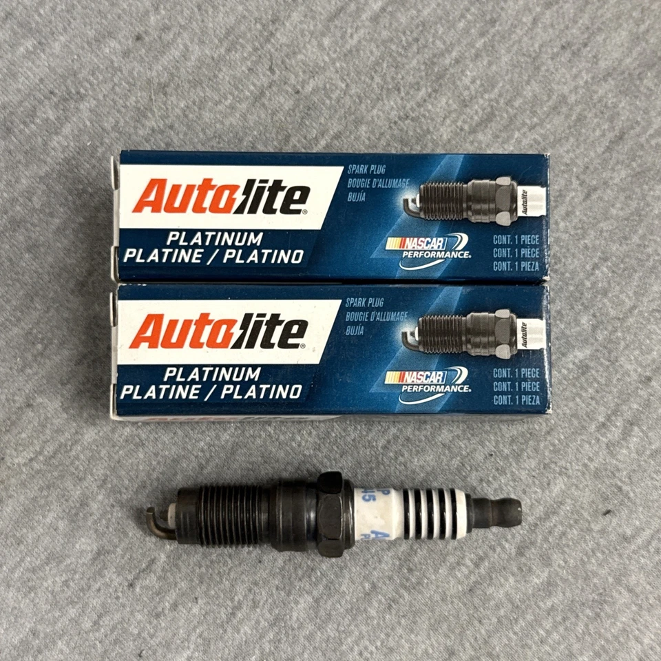 Bujía Autolite AP5145 - Se adapta a Ford LTD Crown Victoria 1987-1991 (paquete de 2) Foto 1 de 4