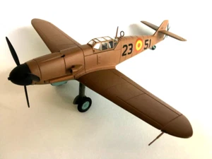 Franklin Mint 1:48 Armour B11B595 Messerschmitt Bf 109F Zacuto Spanish - Picture 1 of 17