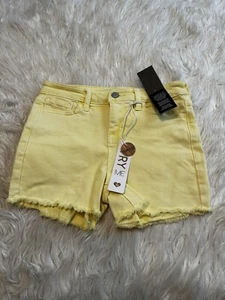 NWT! Celebrity Pink Girls Shorts Yellow Size 12 - Picture 1 of 4