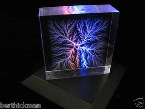 2" x 2" x 3/4" Captured Lightning Center Lichtenberg Figure Beam Tree Sculpture - Picture 1 of 10