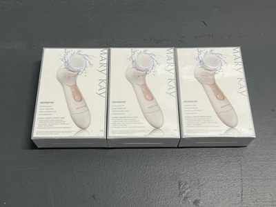 ЛОТ ИЗ 3 чистящих щеток Mary Kay Skinvigorate с 2 насадками #066319 НОВЫЕ - Изображение 1 из 4