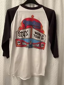 STYX PARADISE THEATRE TOUR 1981 SIZE L Vintage Concert T-Shirt - Picture 1 of 4
