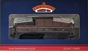 Bachmann 33-304A 20 Ton Toad Brake Van DW68786 in BR Bauxite - Factory Weathered - Picture 1 of 3