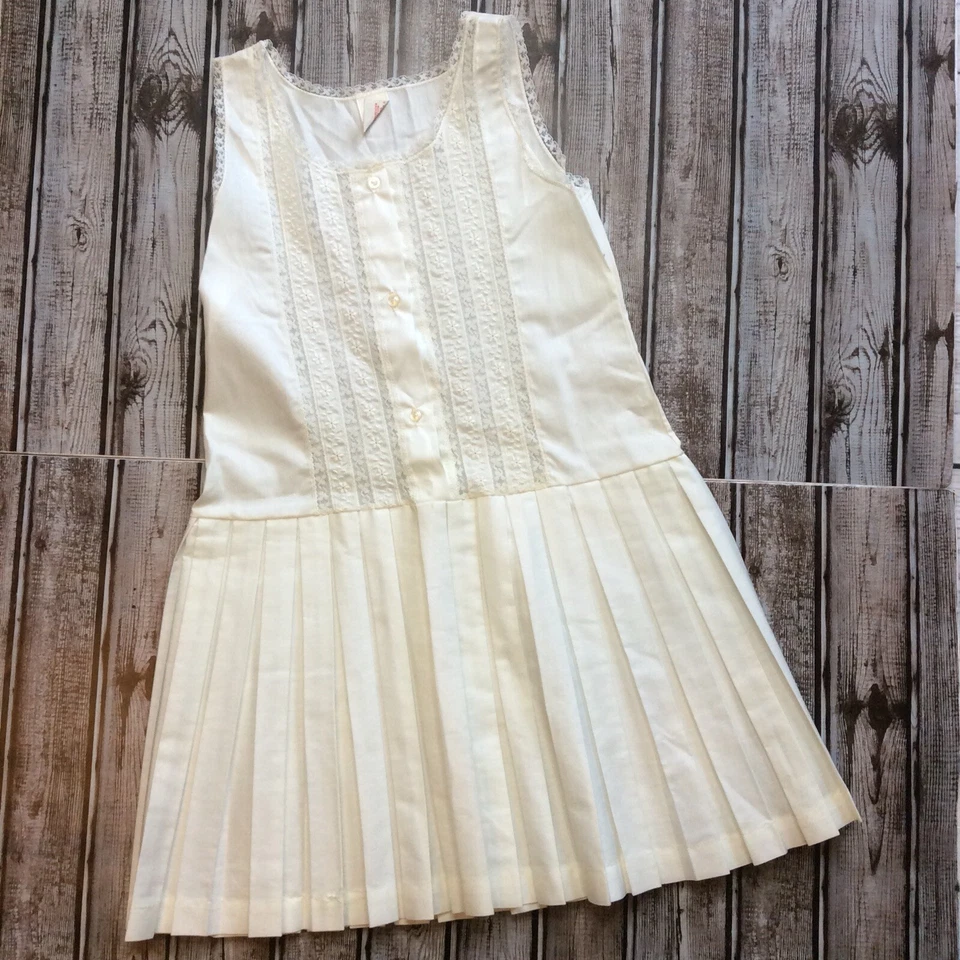 Enagua sin cordones completa Her Majesty Girls talla 8 caja falda plisada botón delantero Foto 1 de 4