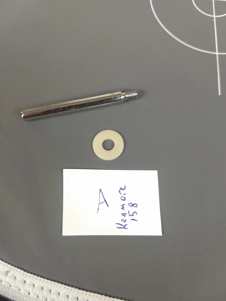 1 Thread Spool A Kenmore 158.13200 sewing machine - Image 1 of 4