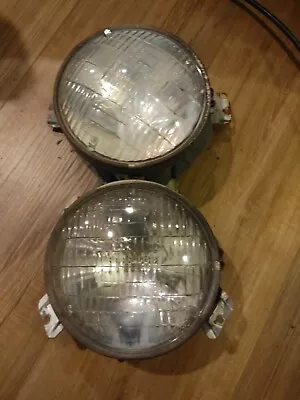 HEADLIGHTS And CHROME TRIM MERCEDES 220se  280se 3.5 coupe w111 W108 W109 W112 - Image 1 of 2