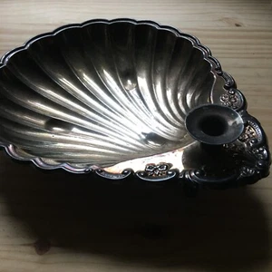 Cenicero con patas Sheridan Silver Almeja Shell de 13" con candelabro - Imagen 1 de 7