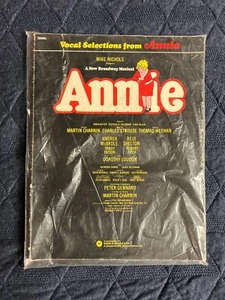 Annie Sheet Music Piano Vocal Selections Book Mike Nichols Brand New Sealed - Picture 1 of 2