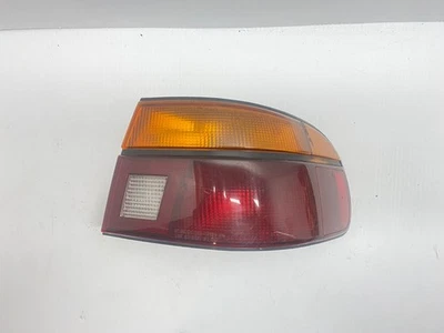 Luz trasera derecha Ford Escort Messenger 1991-1992 OEM, 166-01420R Foto 1 de 4