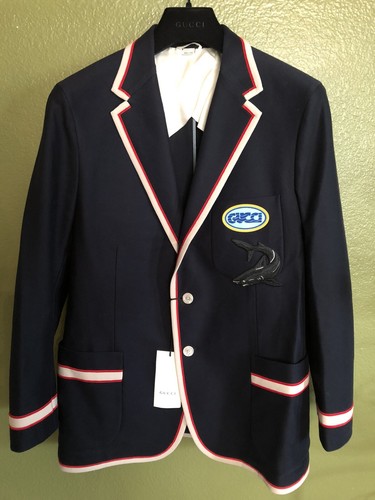 Giacca toppa piscina 100% autentica GUCCI squalo marino e ""Gucci"" con logo $4.200 + tasse