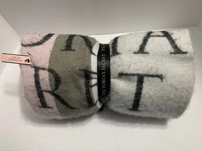 COBERTOR VICTORIAS SECRET Holiday 2016 branco pastel rosa cinza 50x60 polegadas - Imagem 1 de 4