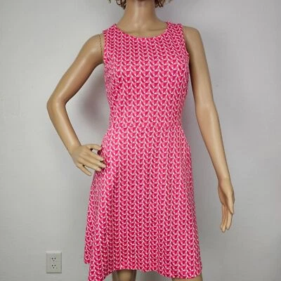 Vestido New York & Co Rosa Algodón Tejido Ajuste y Acampanado Talla Pequeña Coqueta Barbiecore   Foto 1 de 4