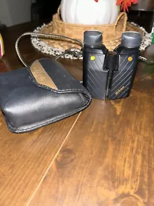 Nikon Travelite II 9 x 25 5.6° Compact Size Binoculars With Case - Picture 1 of 3