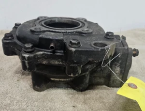 2001 Polaris Magnum 325 4 Wheeler ATV #1341321 rear differential housing - Picture 1 of 11